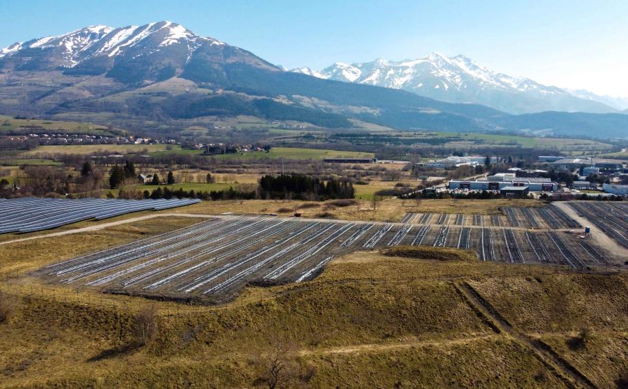 En Isère, Clemessy construit une centrale solaire photovoltaïque clés en mains pour la CNR et GEG